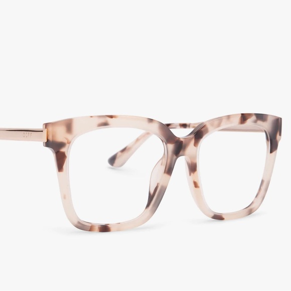 Diff Eyewear - Bella in cream tortoise blue light technology glasses. NEW! - Picture 2 of 2